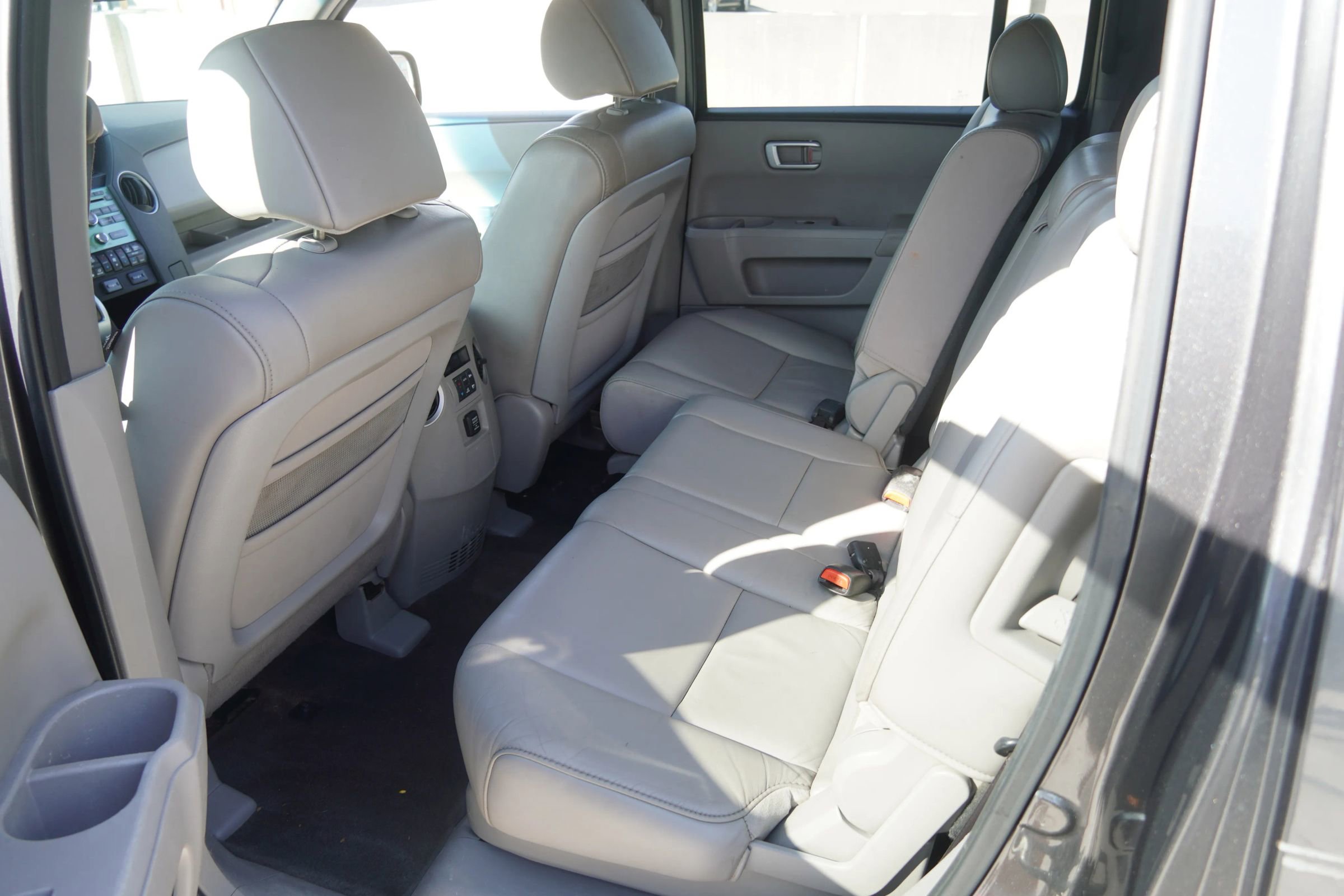 Used 2011 Honda Pilot EX-L image 18