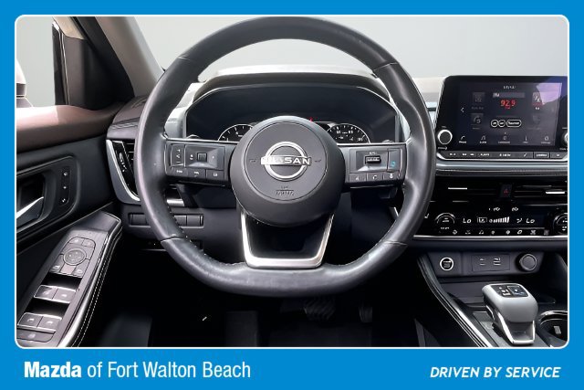 Used 2022 Nissan Rogue SL FWD image 8