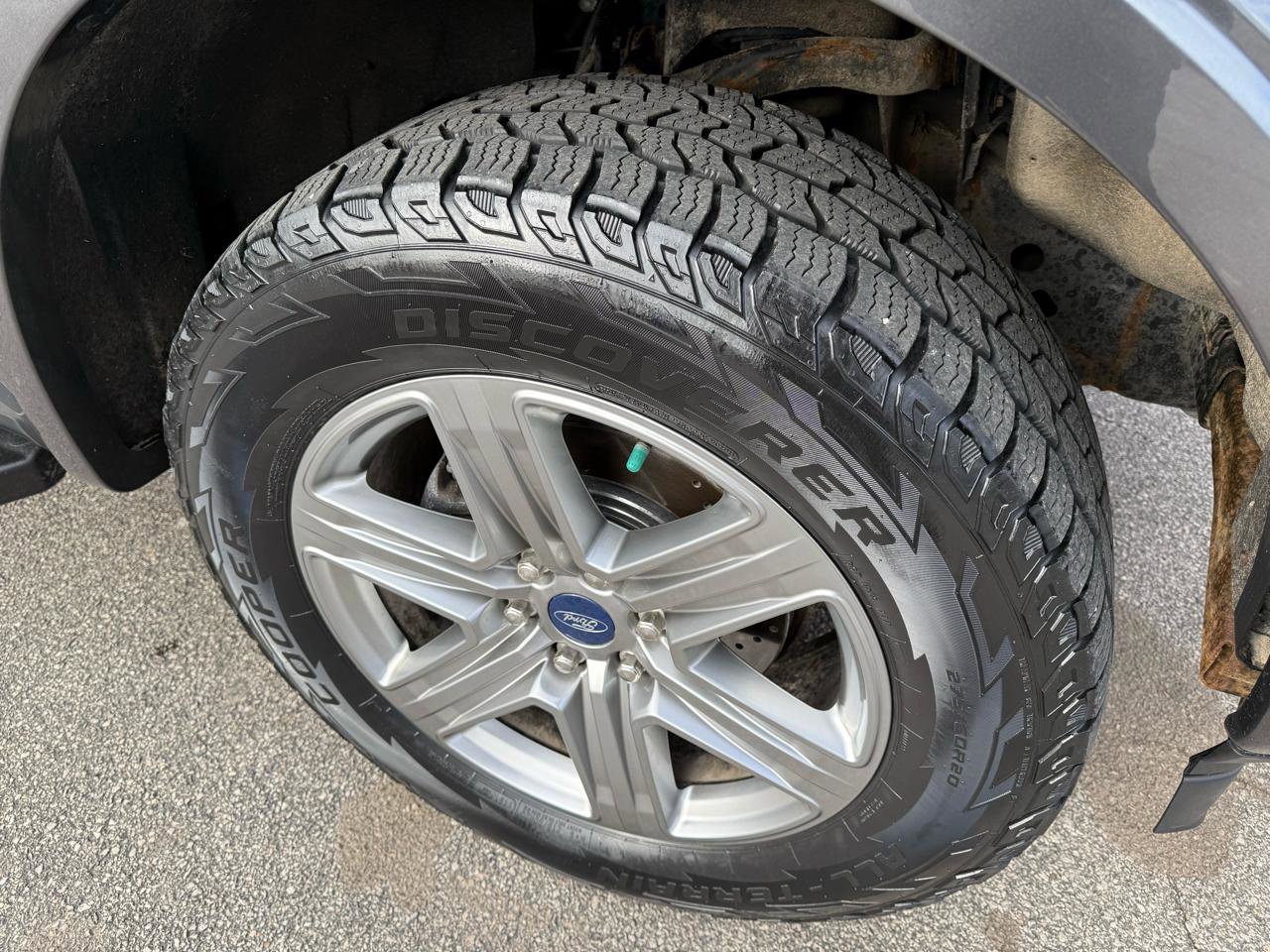 Used 2019 Ford F150 XLT w/ Equipment Group 301A Mid AWD/4WD image 9