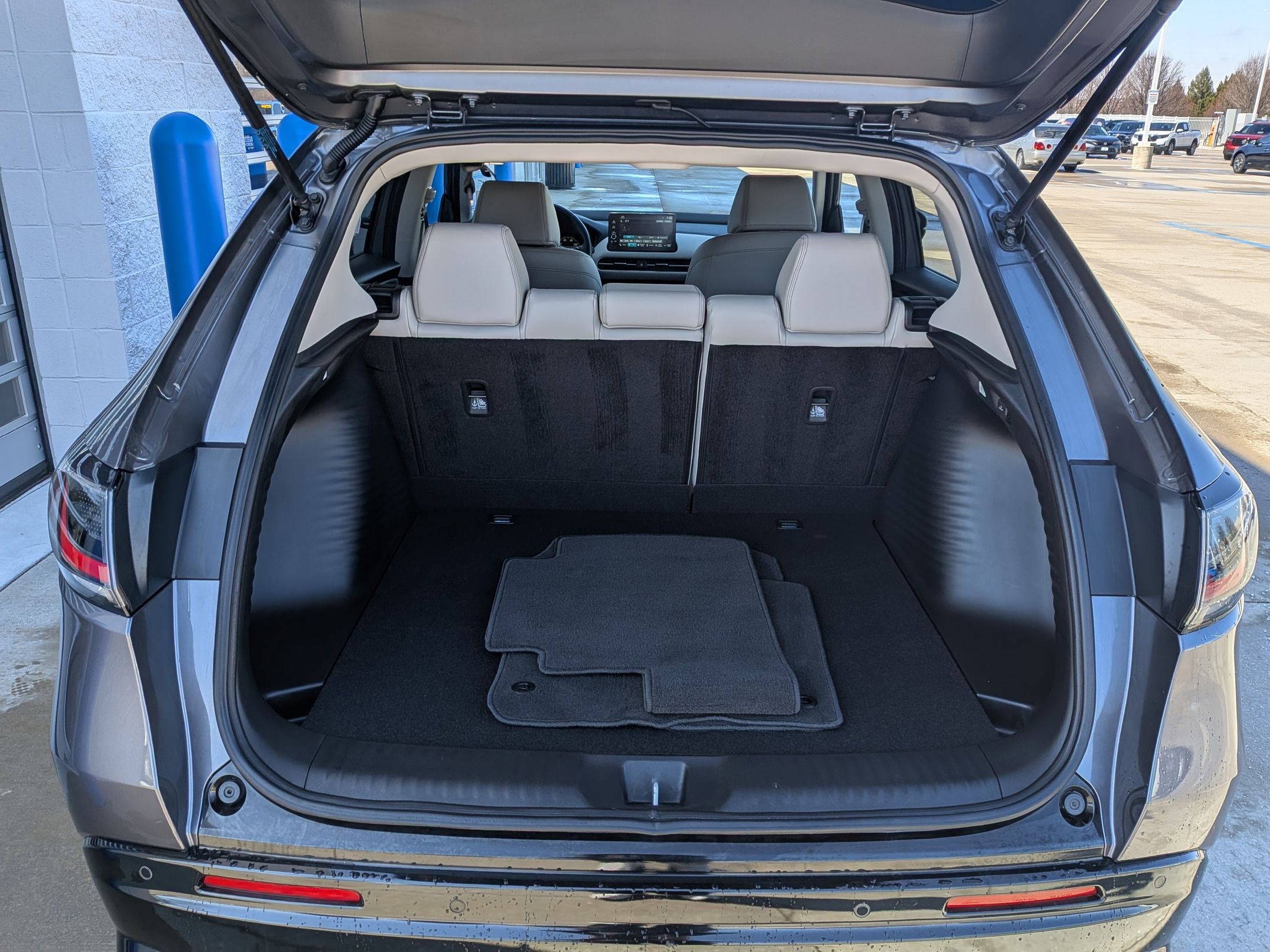 Used 2024 Honda HR-V EX-L image 25