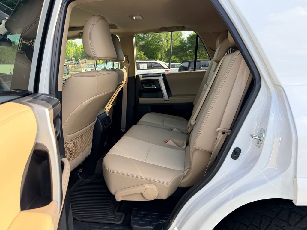 Used 2024 Toyota 4Runner SR5 Premium w/ Moonroof Package AWD/4WD image 12