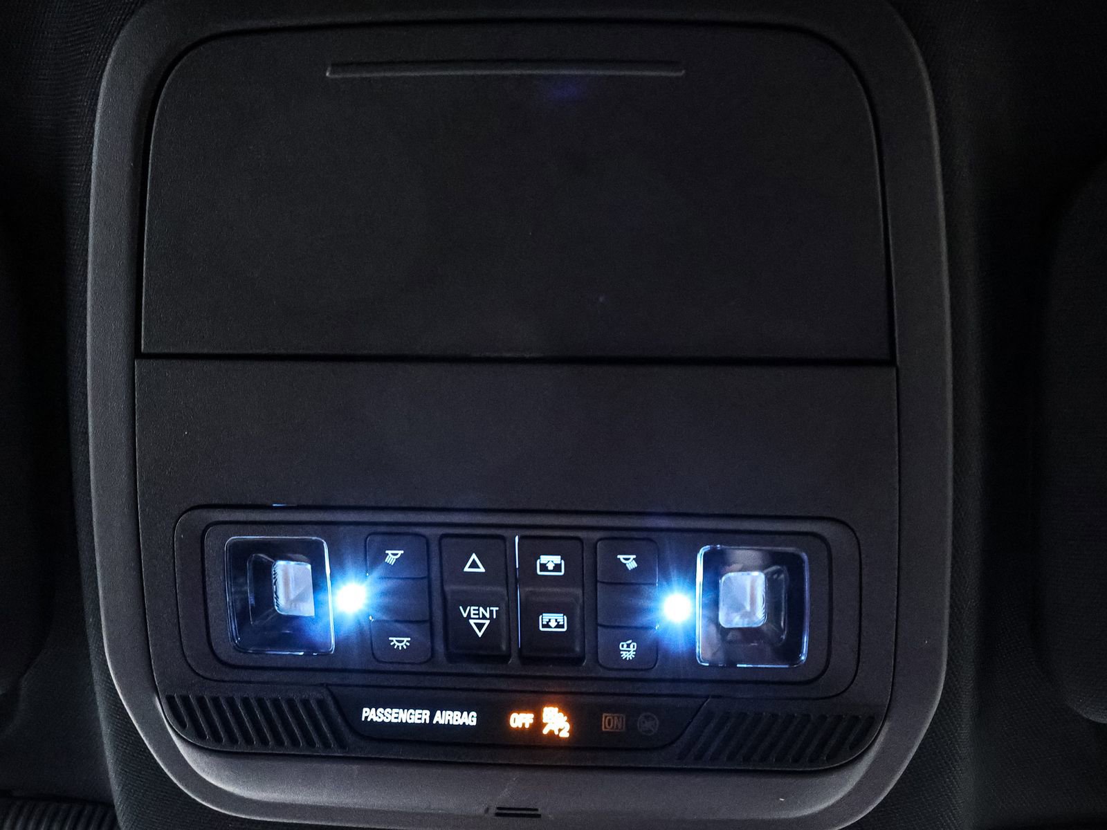 Certified 2025 Ford Explorer ST image 31