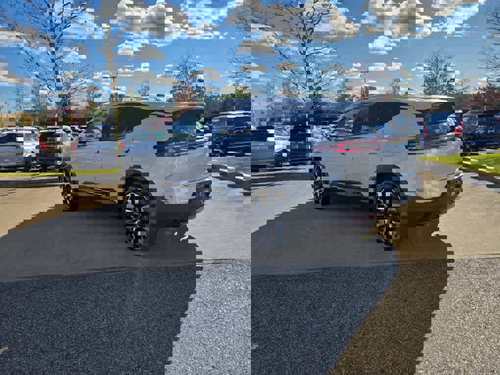 Used 2025 Polestar Polestar 3 image 4