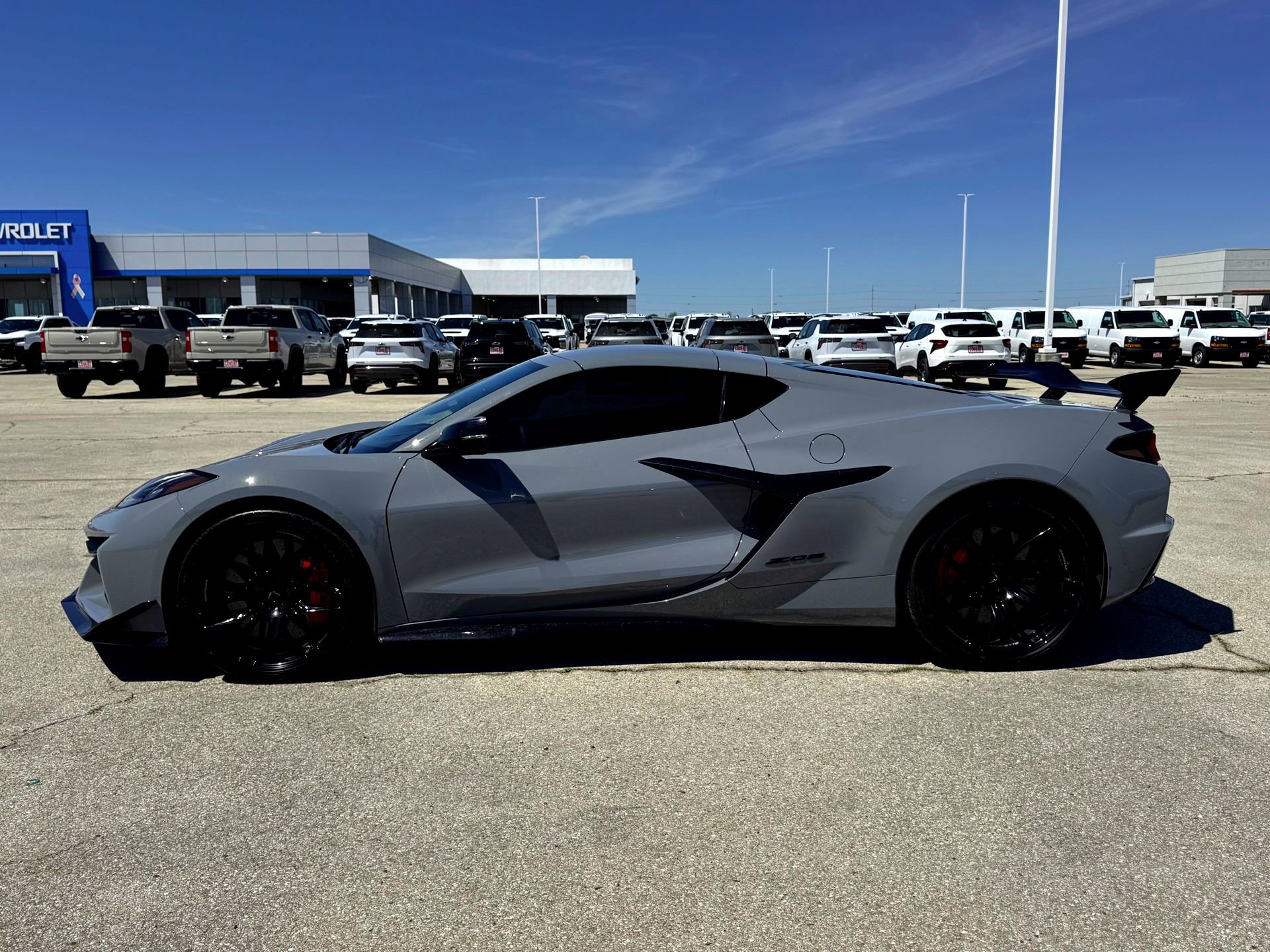 Used 2025 Chevrolet Corvette Z06 w/ Z07 Performance Package image 16