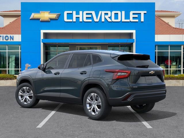 New 2026 Chevrolet Trax LS image 3