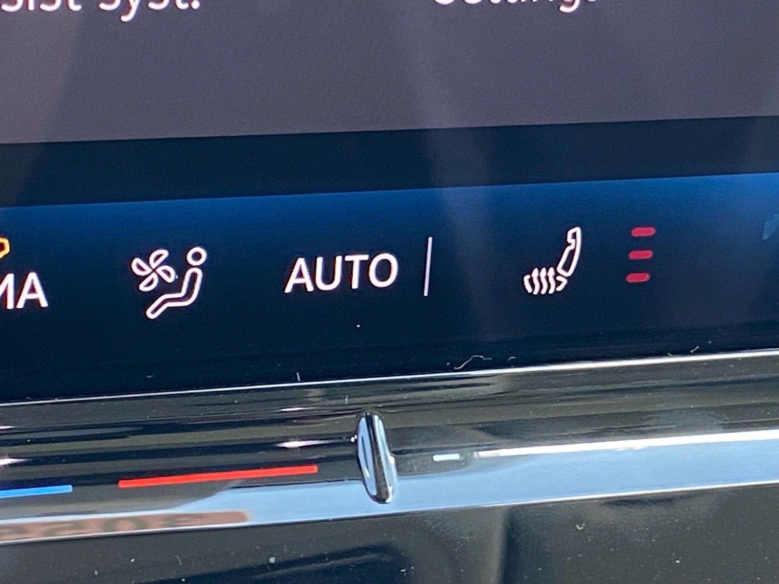 New 2026 Volkswagen Tiguan SE FWD image 6