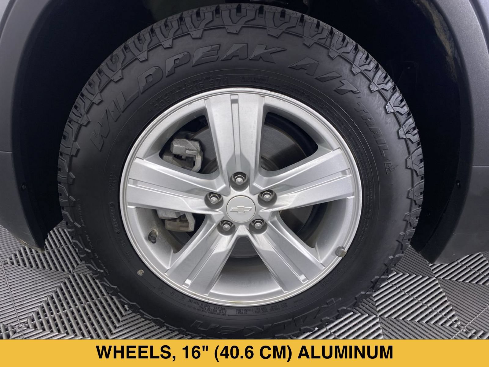 Certified 2020 Chevrolet Trax LT w/ LT Convenience Package FWD image 14