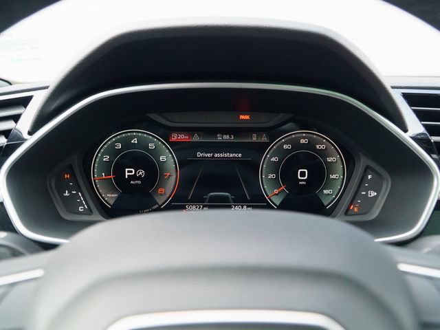 Used 2022 Audi Q3 2.0T Premium Plus image 24