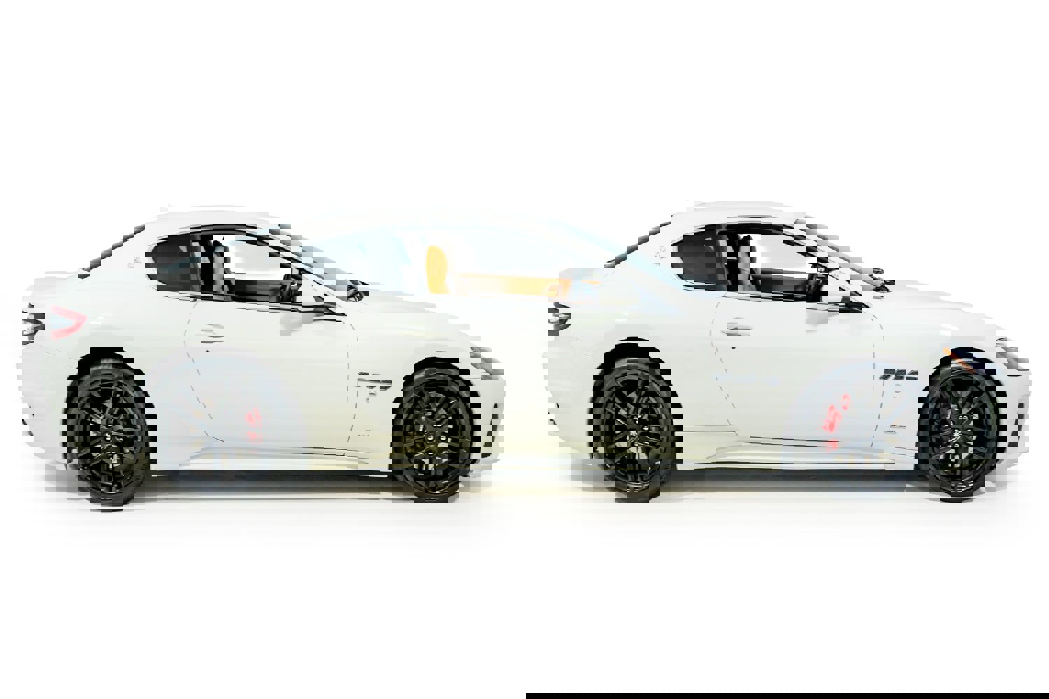 Used 2018 Maserati GranTurismo Sport image 10