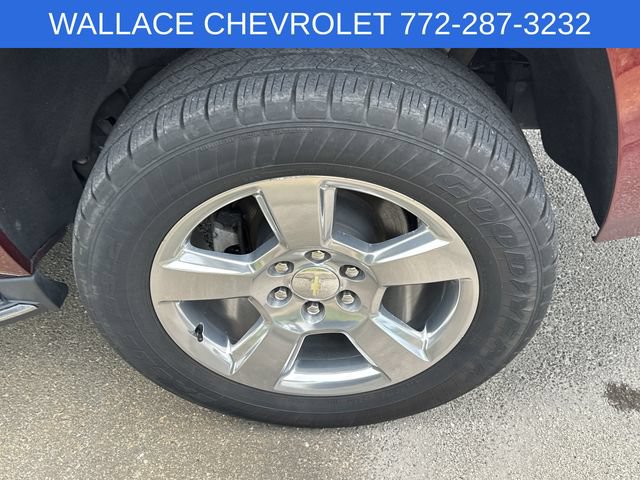 Used 2020 Chevrolet Suburban Premier RWD image 13