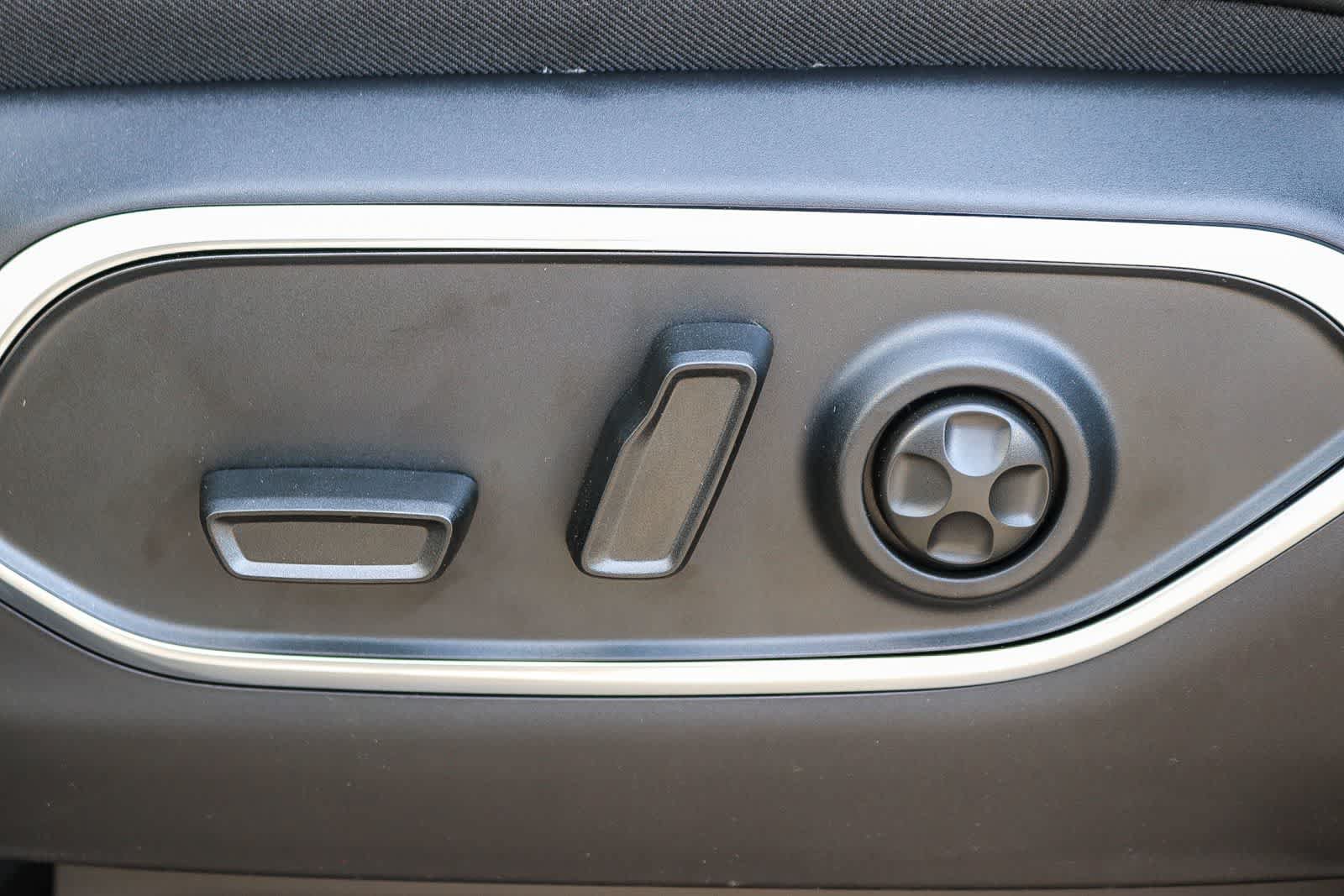 New 2026 Jeep Grand Wagoneer Limited AWD/4WD image 23