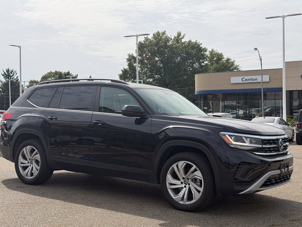 Certified 2023 Volkswagen Atlas SE w/ Panoramic Sunroof Package AWD/4WD image 7