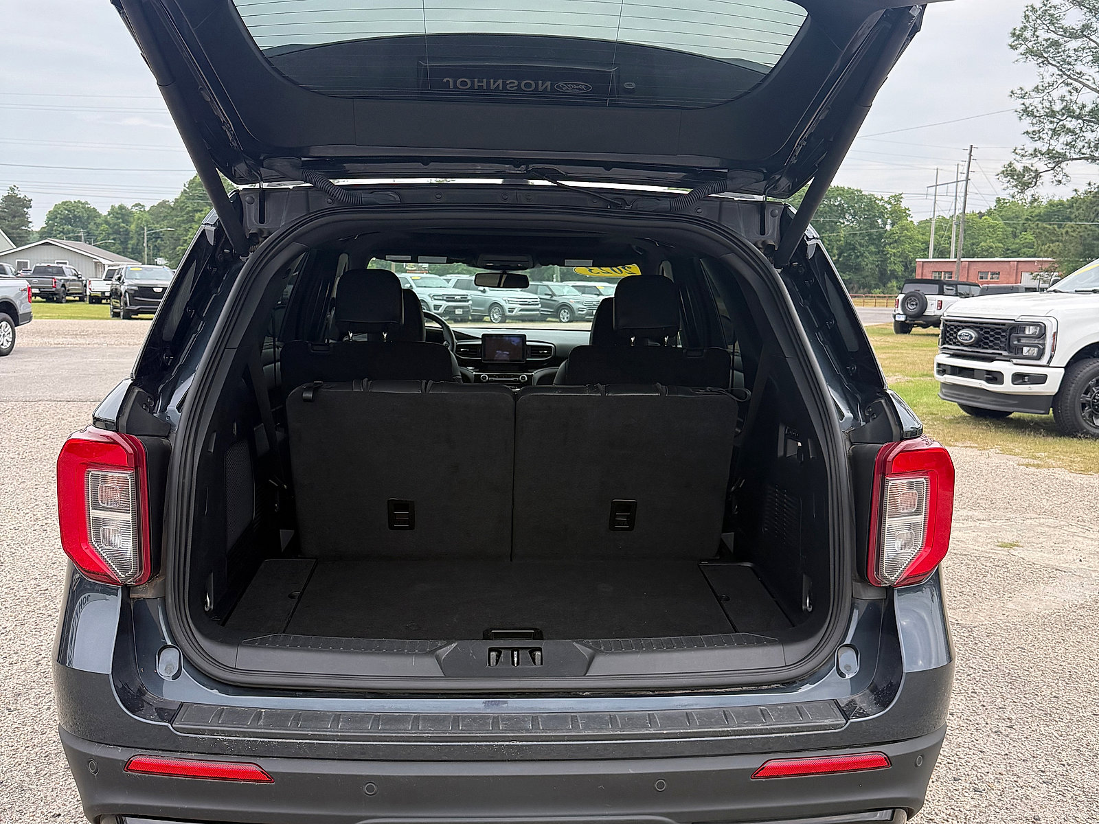 Used 2023 Ford Explorer ST w/ Equipment Group 401A AWD/4WD image 9