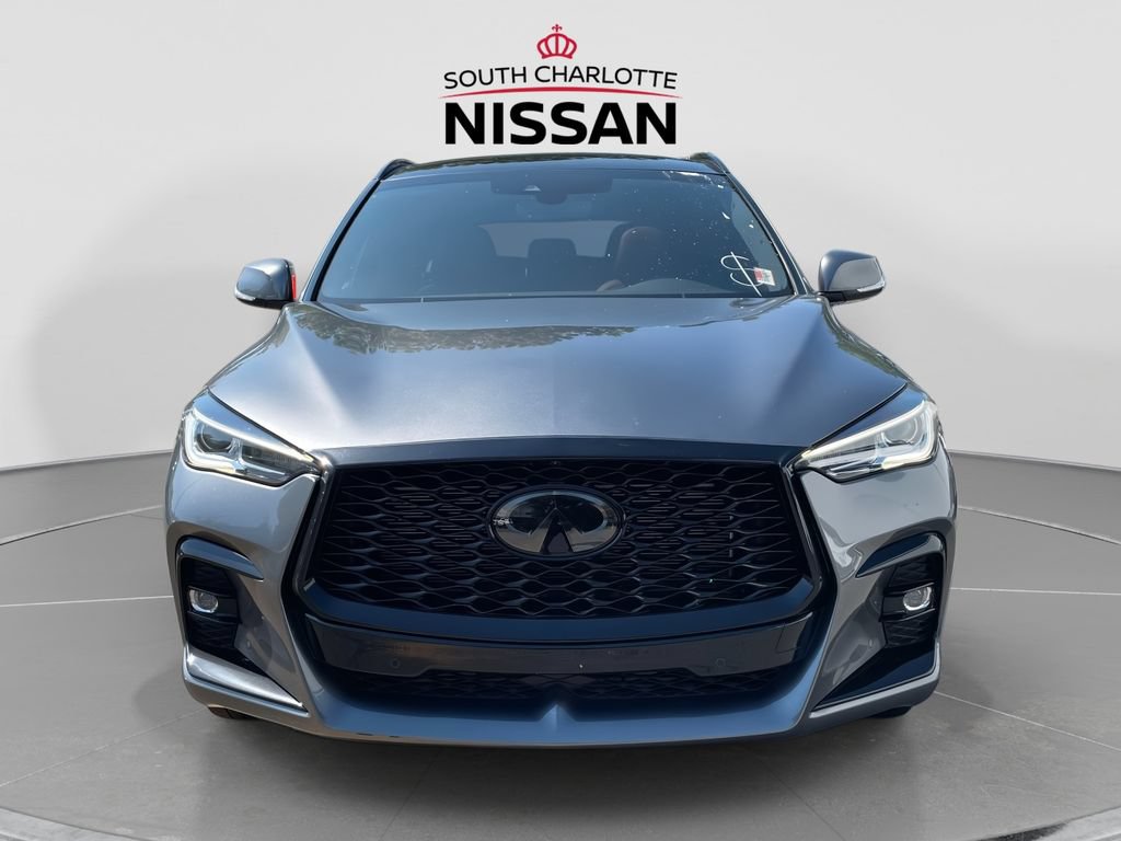 Used 2023 INFINITI QX50 Sport AWD/4WD image 2