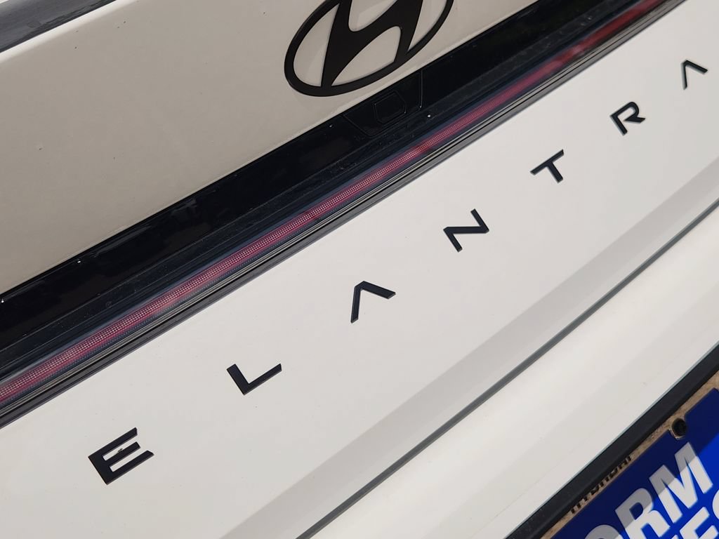 New 2026 Hyundai Elantra N FWD image 6