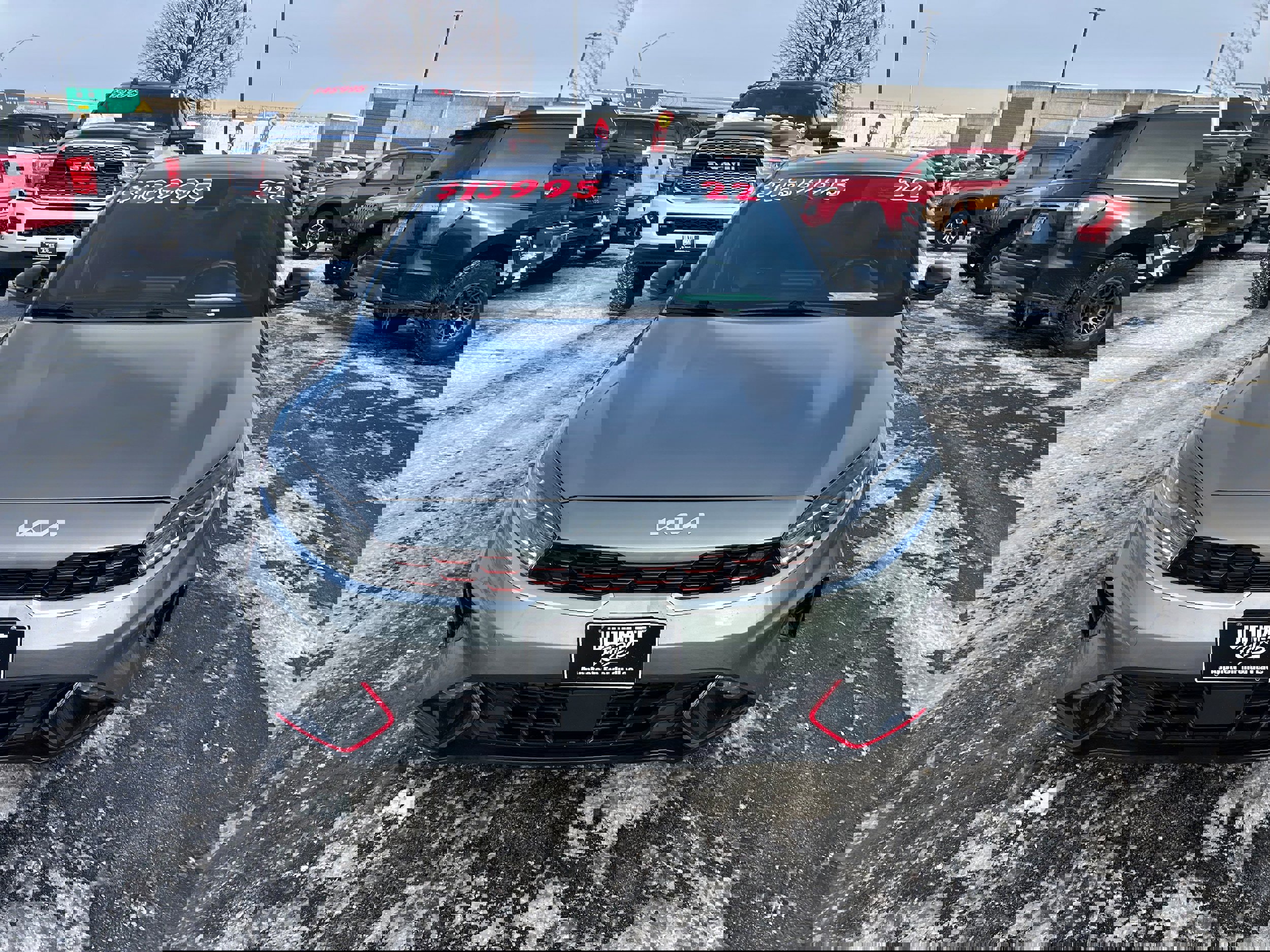 Used 2022 Kia Forte GT-Line w/ GT-Line Premium Package image 2