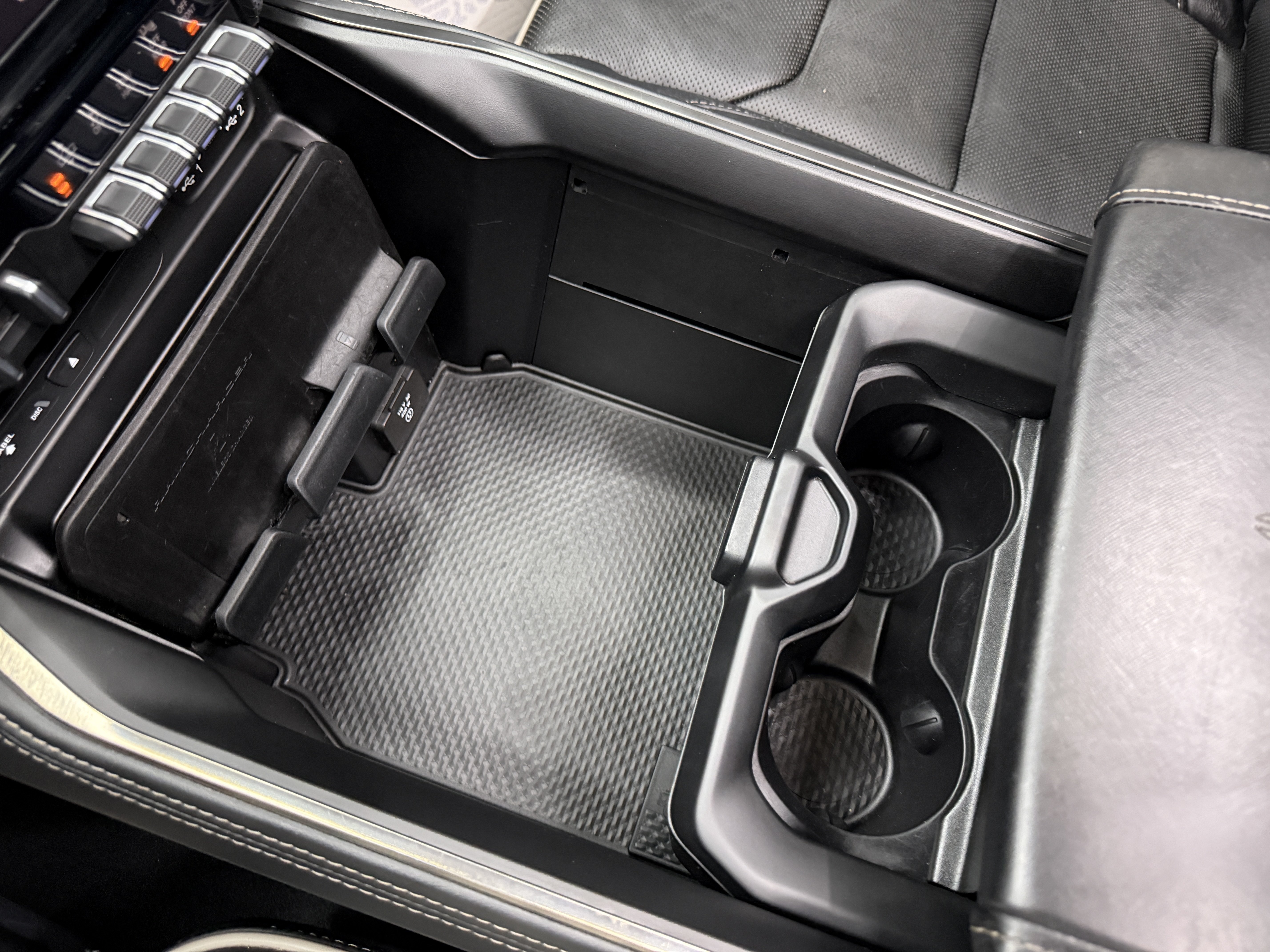 Used 2019 RAM 1500 Limited AWD/4WD image 22