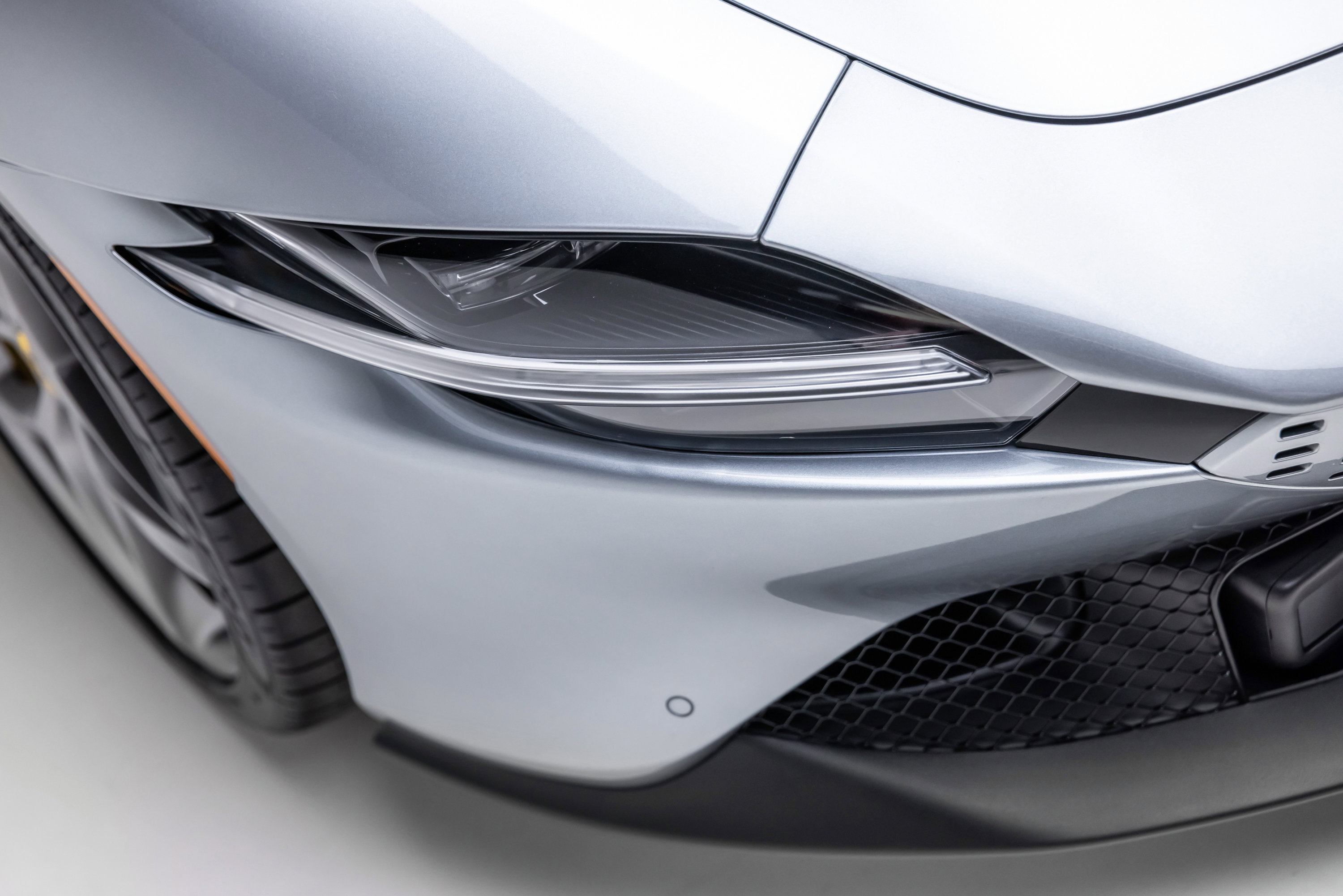 Used 2023 Ferrari Roma RWD image 64