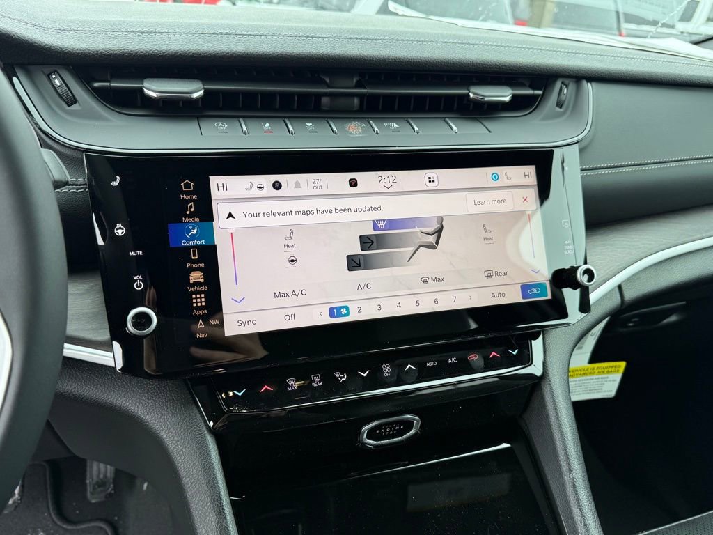 New 2026 Jeep Grand Cherokee Altitude AWD/4WD image 18