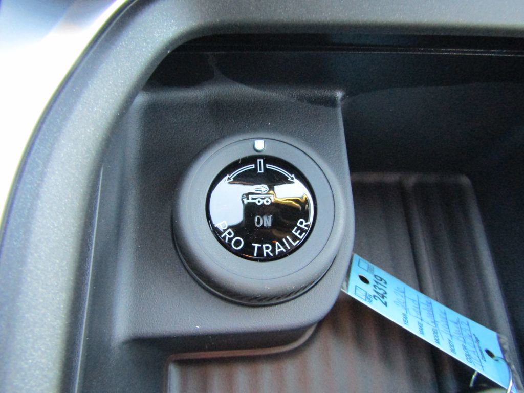 New 2026 Ford Expedition Tremor image 30