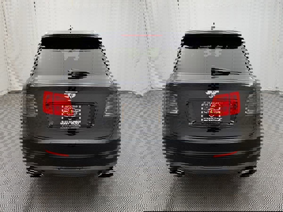 Used 2017 Bentley Bentayga image 6