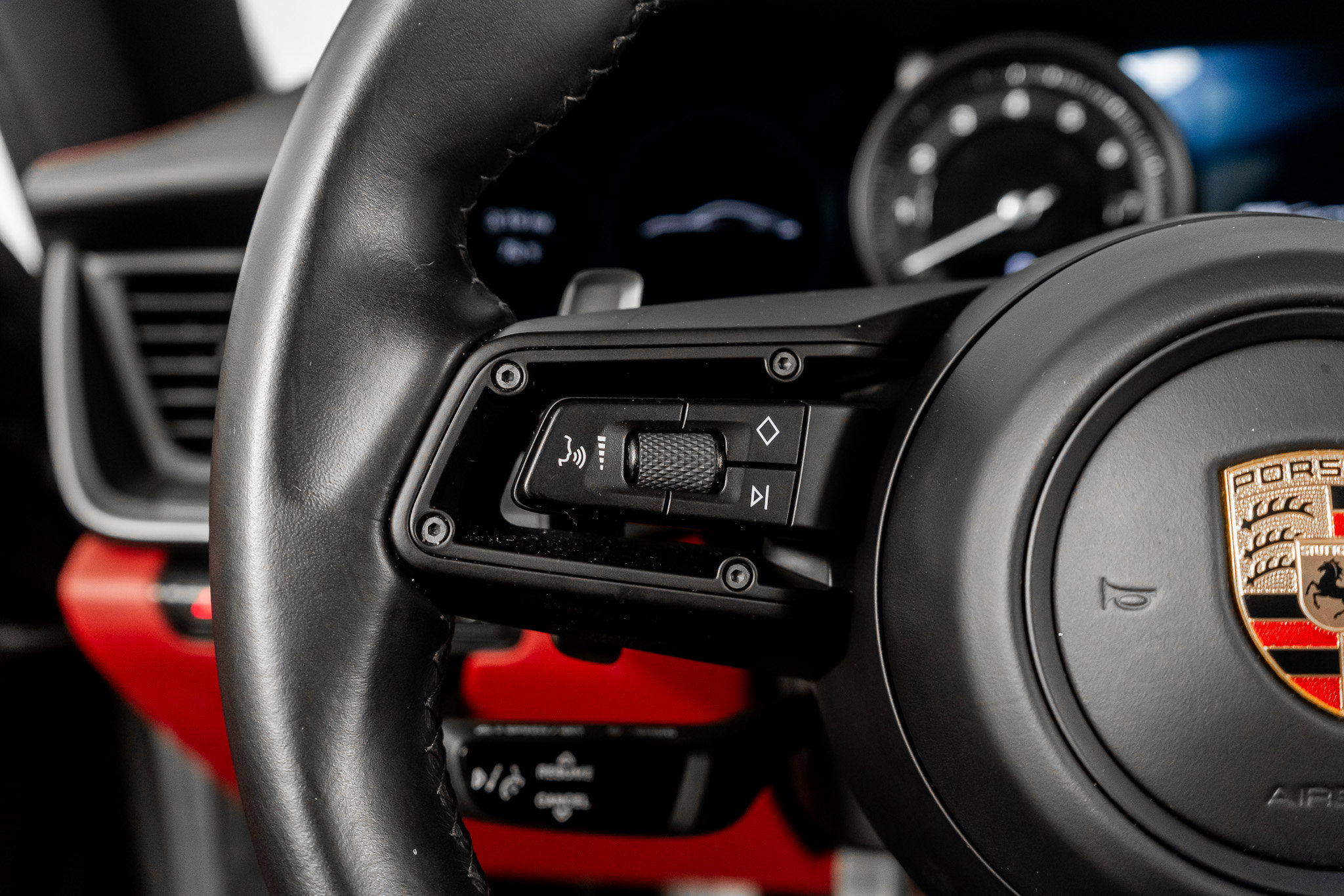 Used 2023 Porsche 911 Carrera 4S image 44