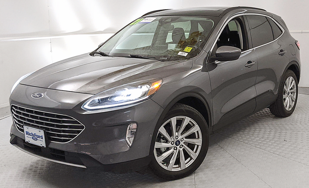 Used 2021 Ford Escape Titanium w/ Titanium Elite Package AWD/4WD image 6