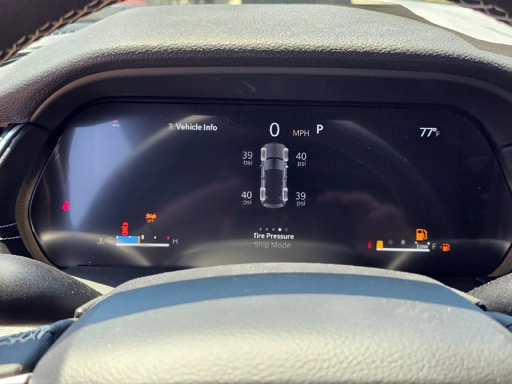 New 2026 Jeep Grand Cherokee Laredo RWD image 9