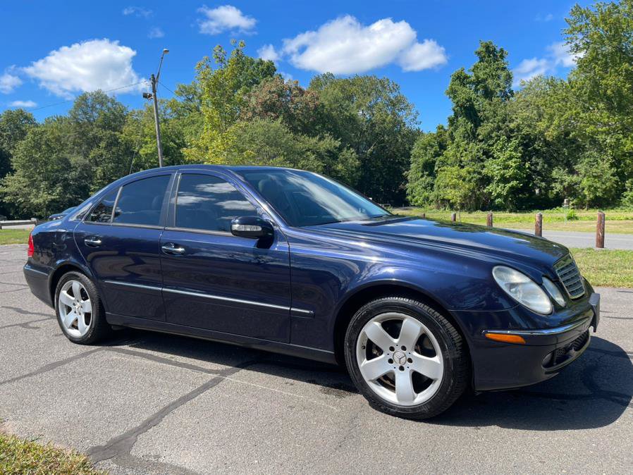 Used 2006 Mercedes-Benz E 500 4MATIC Sedan image 3