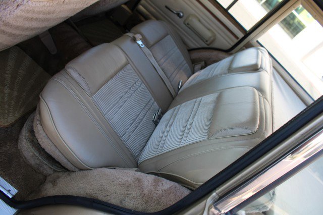 Used 1990 Jeep Grand Wagoneer image 74