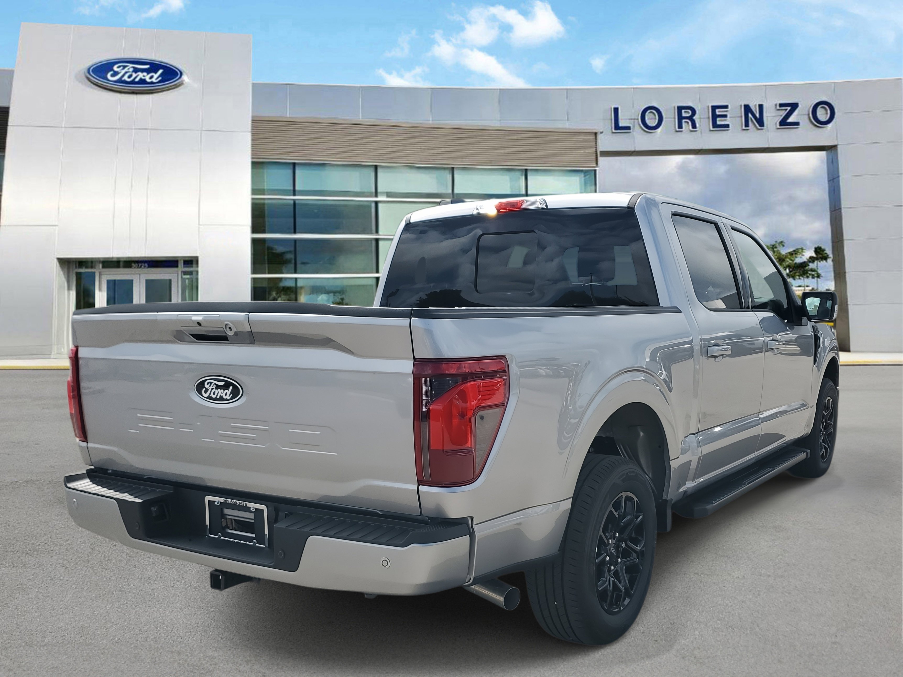 New 2026 Ford F150 XLT w/ Equipment Group 302A MID image 4