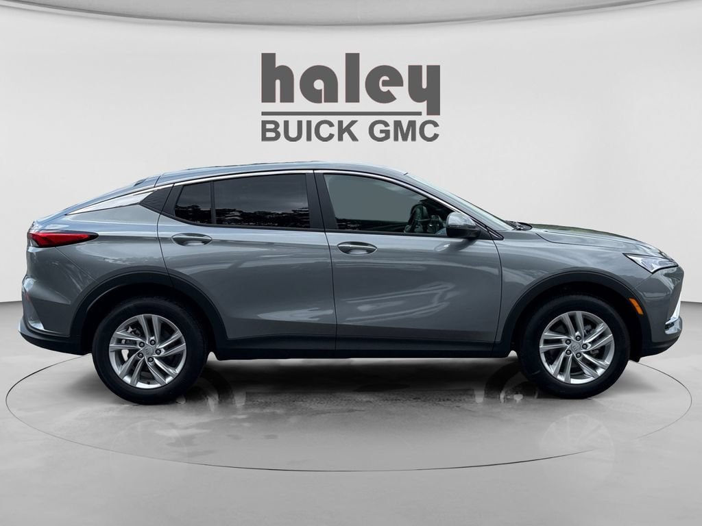 New 2026 Buick Envista Sport Touring w/ Convenience I Package FWD image 6