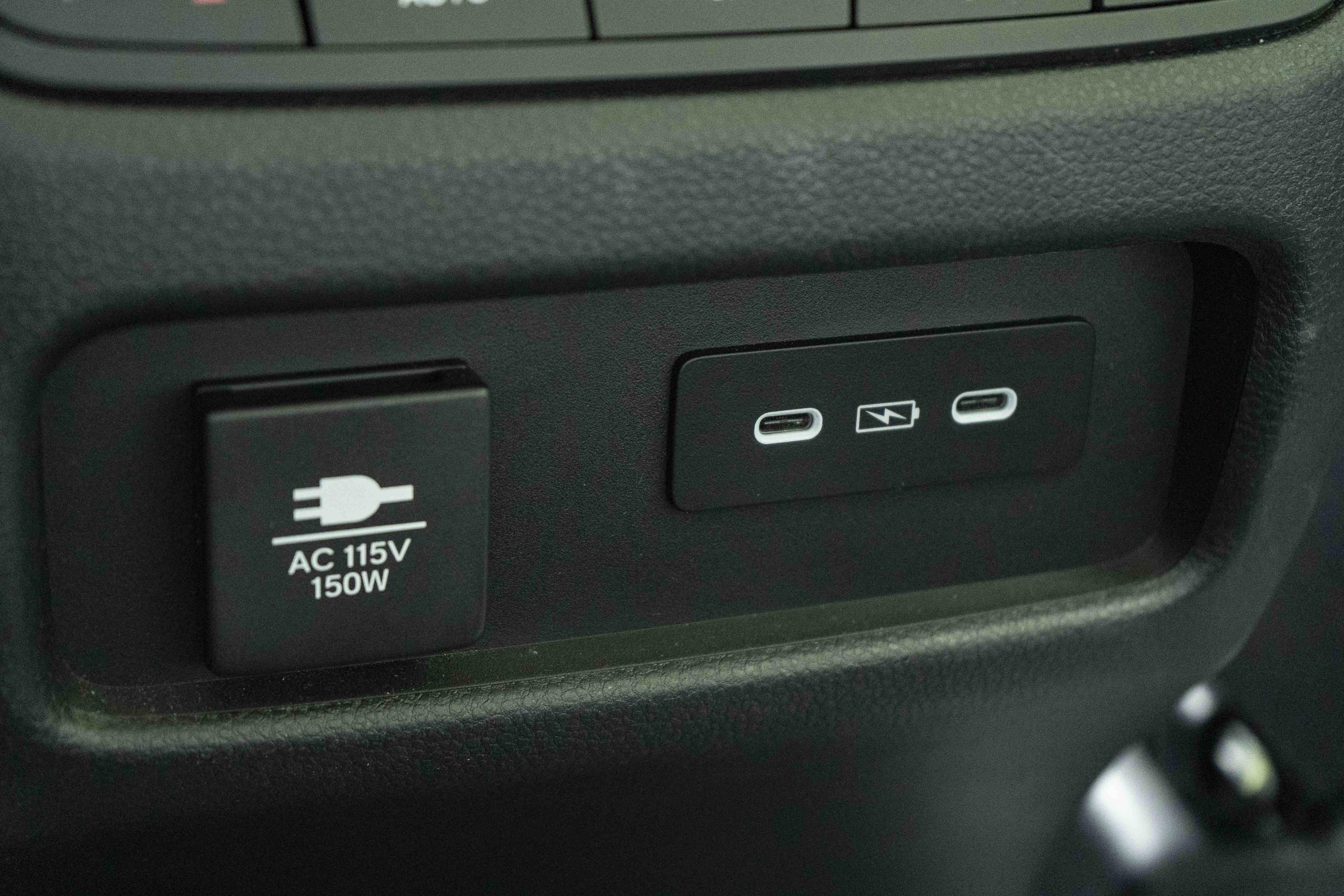 Used 2025 Honda Pilot Elite image 44