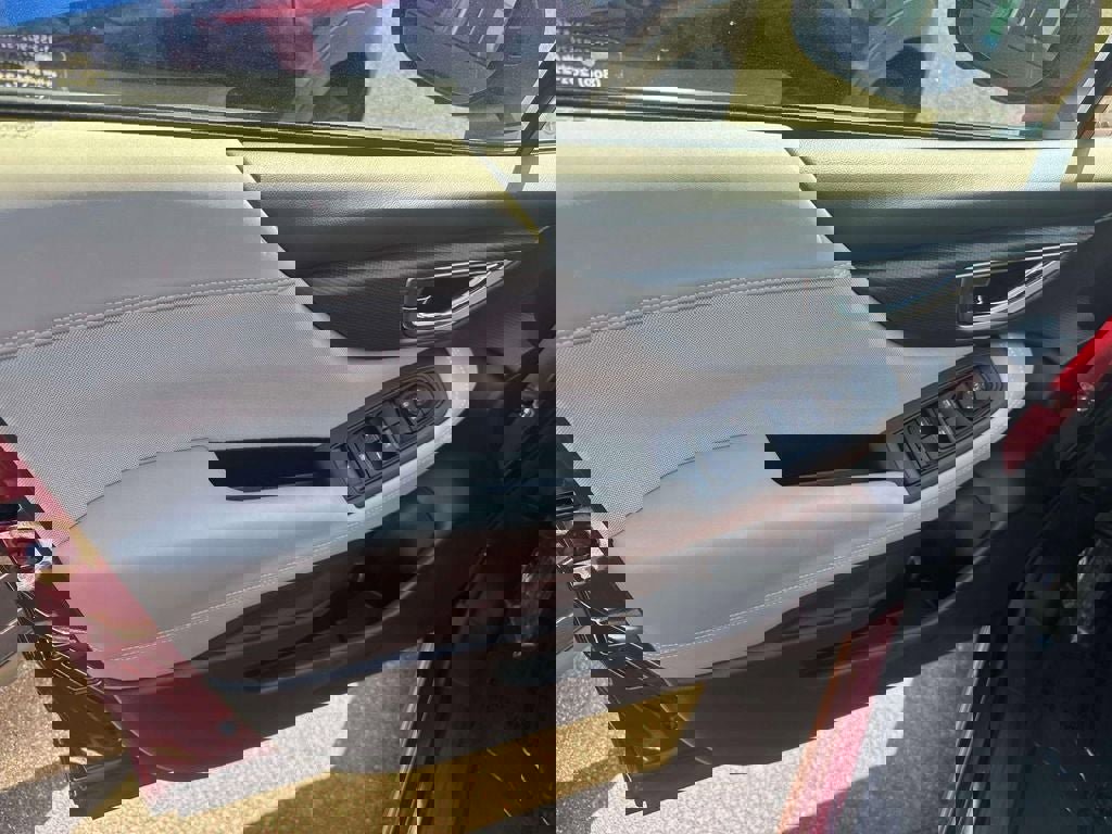 Used 2023 Subaru Forester Premium image 16