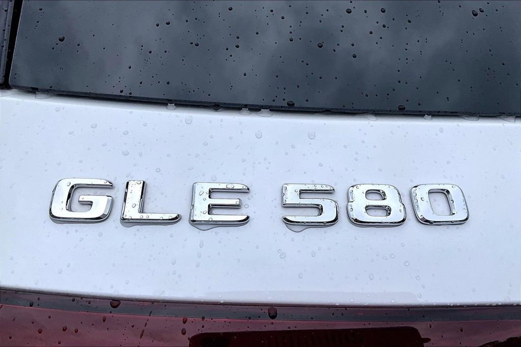 Certified 2025 Mercedes-Benz GLE 580 4MATIC image 33
