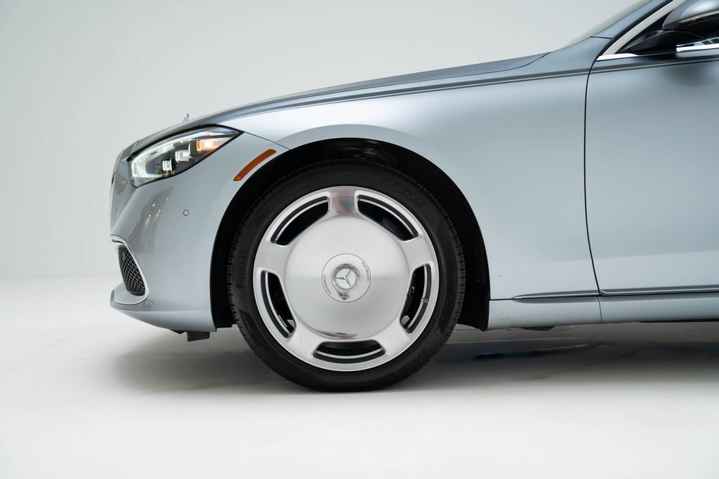 Used 2024 Mercedes-Benz Maybach S 580 4MATIC image 9