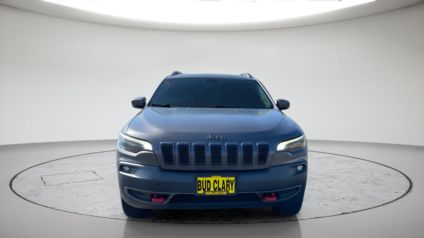 Used 2019 Jeep Cherokee Trailhawk w/ Comfort/Convenience Group AWD/4WD image 2