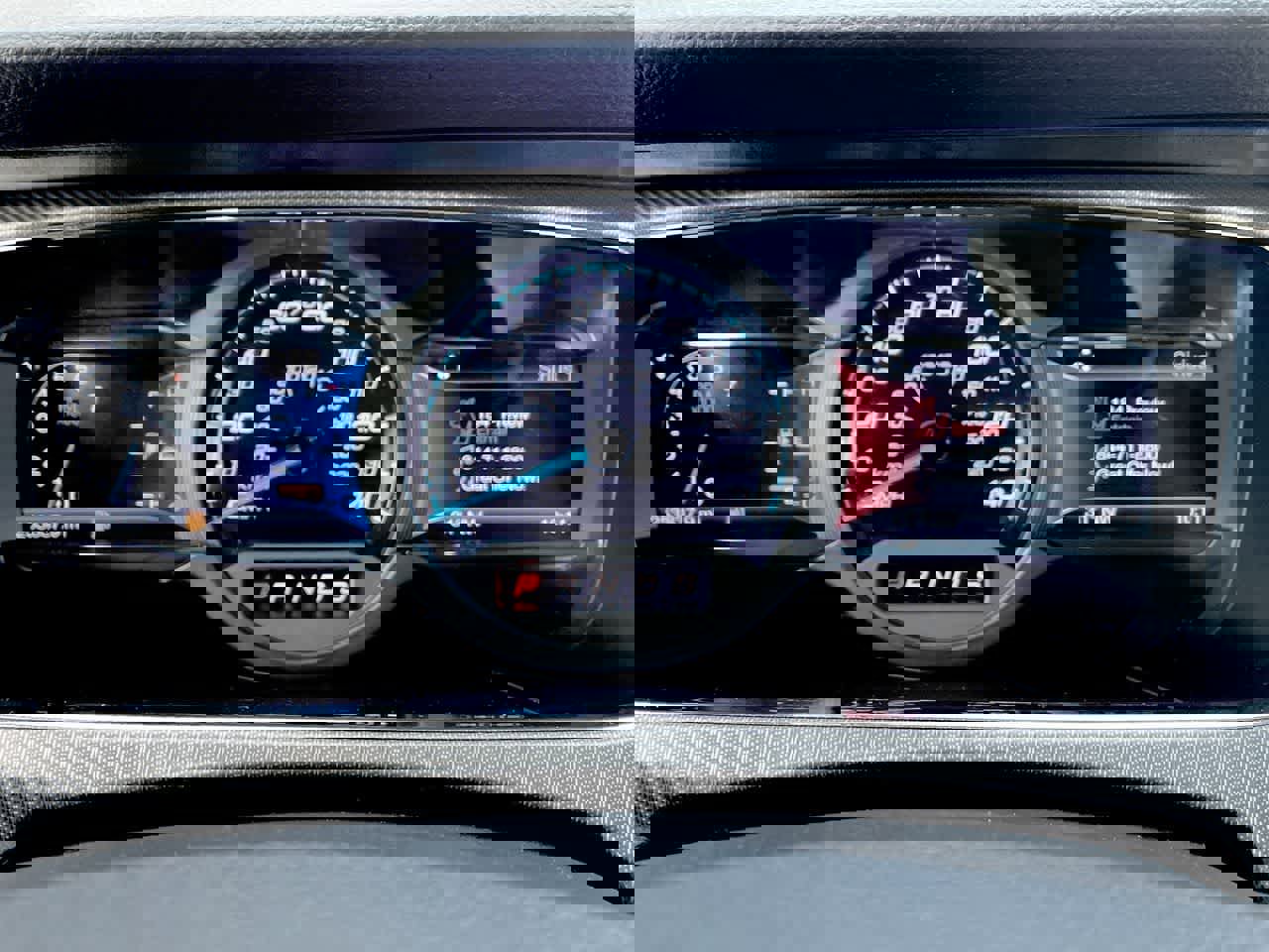 Used 2015 Ford Taurus SHO w/ Equipment Group 401A image 29