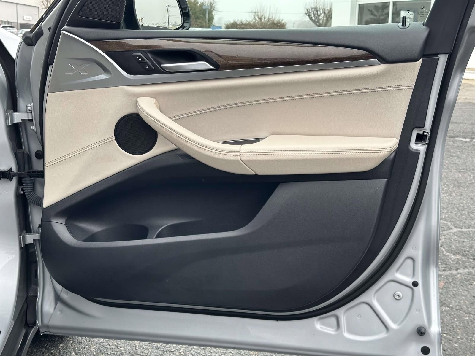 Used 2018 BMW X3 xDrive30i w/ Convenience Package image 9