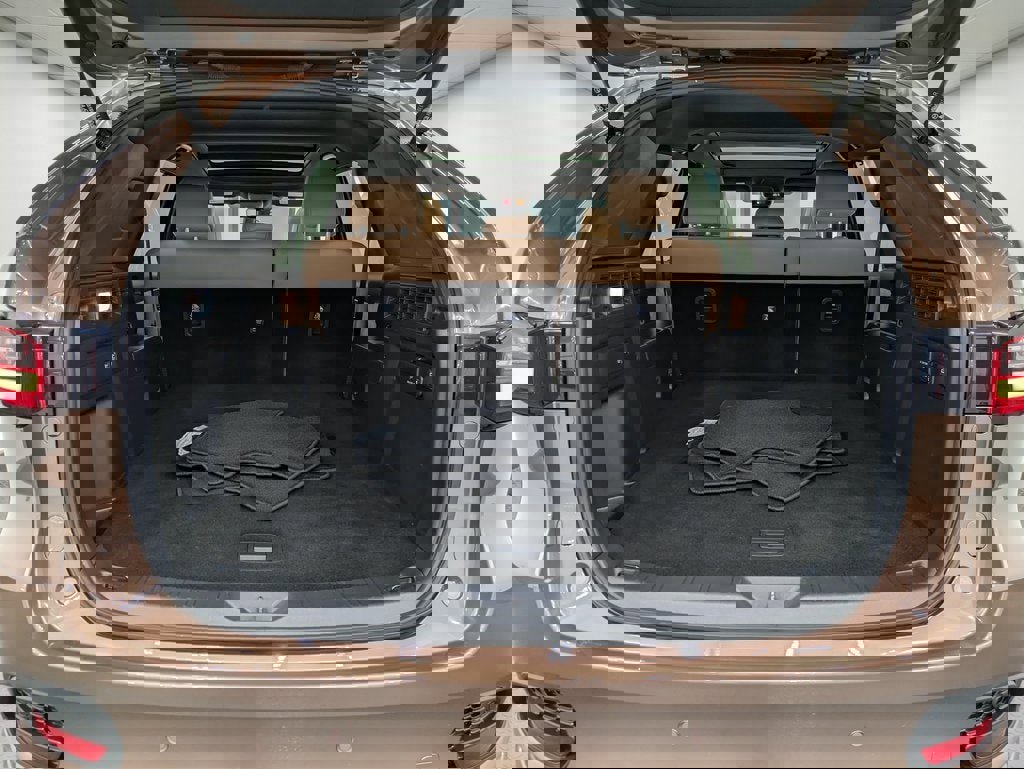 Certified 2025 MAZDA CX-70 3.3 Turbo S w/ Premium Plus image 24