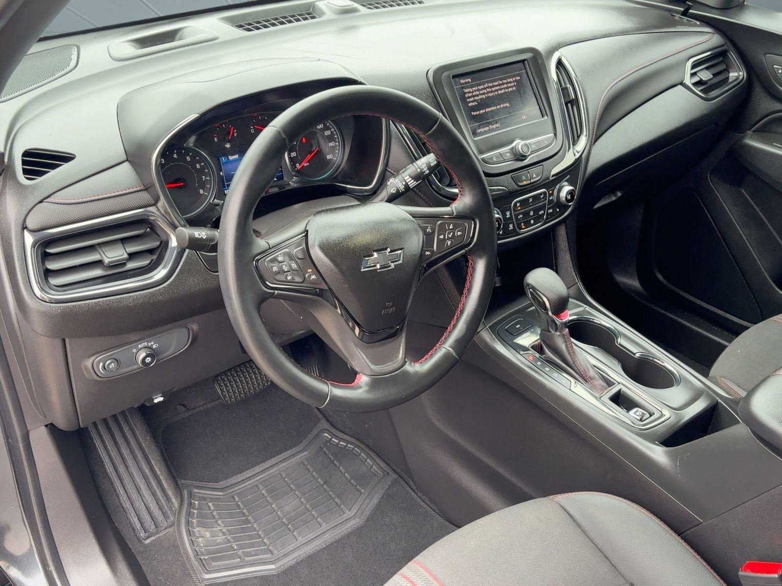 Used 2023 Chevrolet Equinox RS image 4