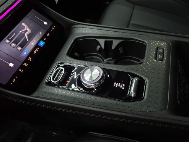 Used 2025 Jeep Wagoneer S Limited AWD/4WD image 27