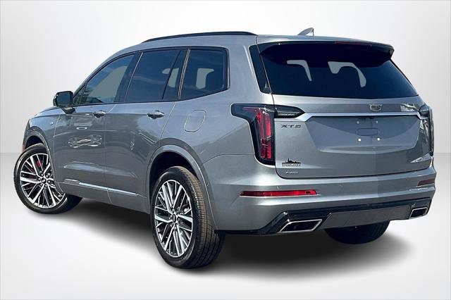Used 2024 Cadillac XT6 Sport image 4