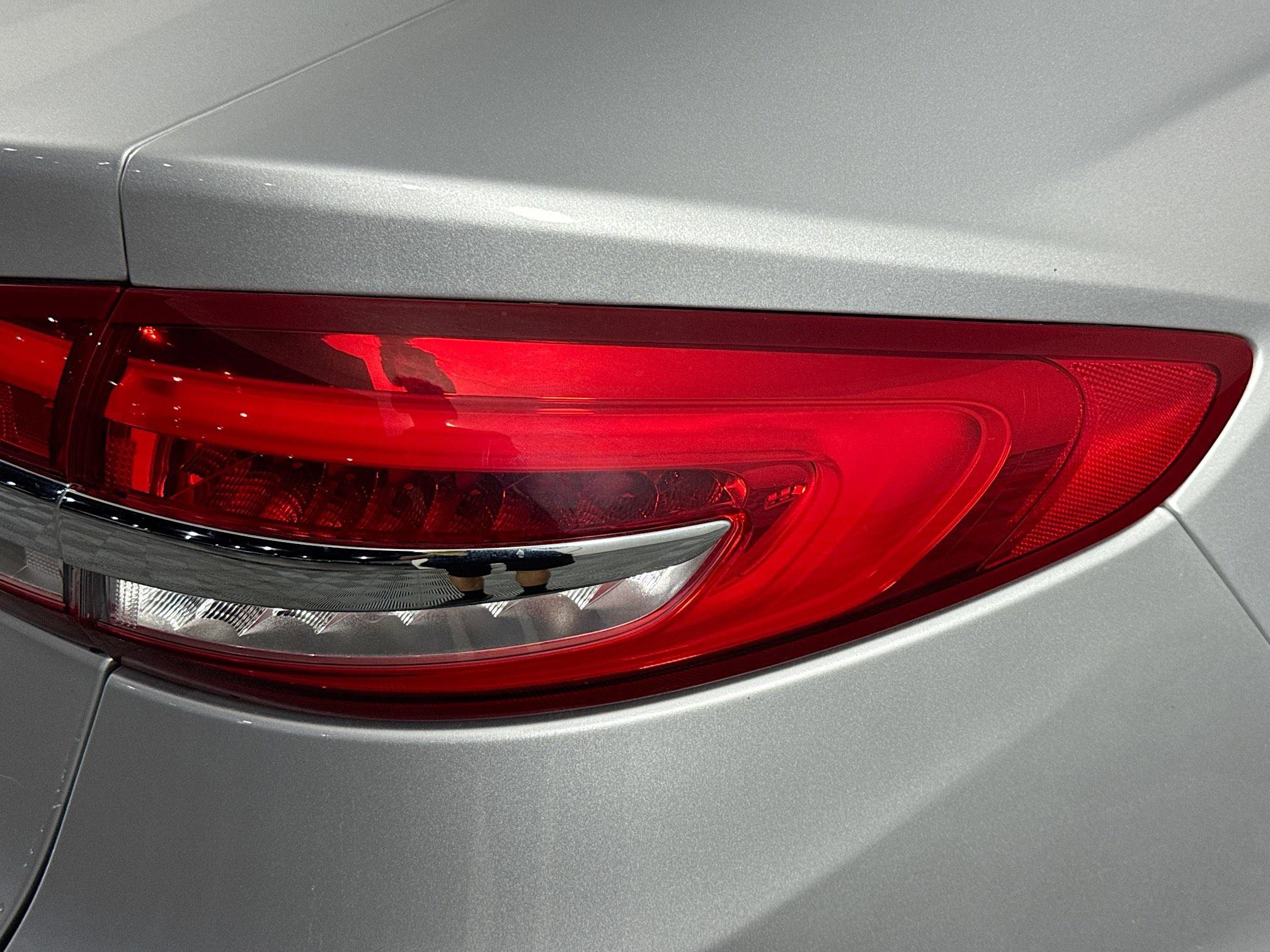 Used 2018 Ford Fusion S image 33