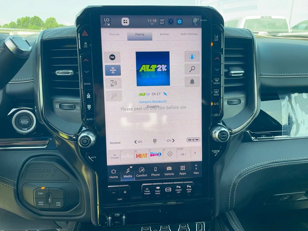New 2026 RAM 3500 Limited AWD/4WD image 24