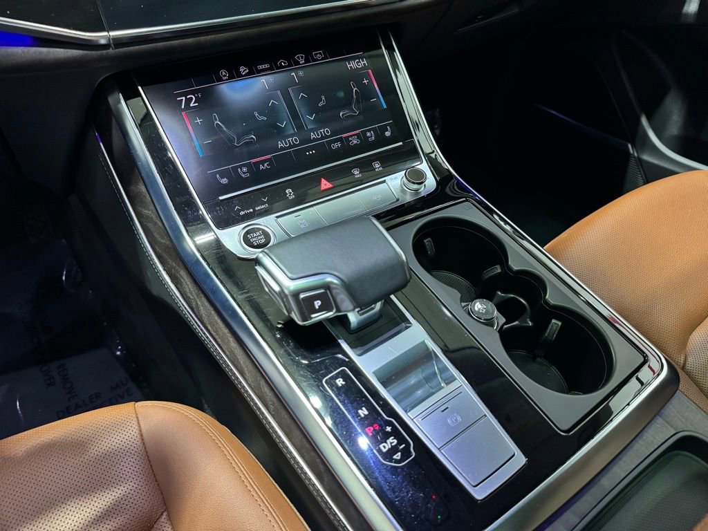 Used 2022 Audi Q8 Prestige image 20