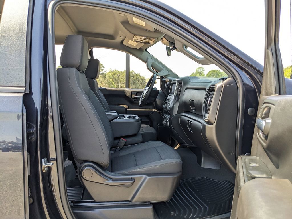 Used 2023 Chevrolet Silverado 1500 Custom image 46