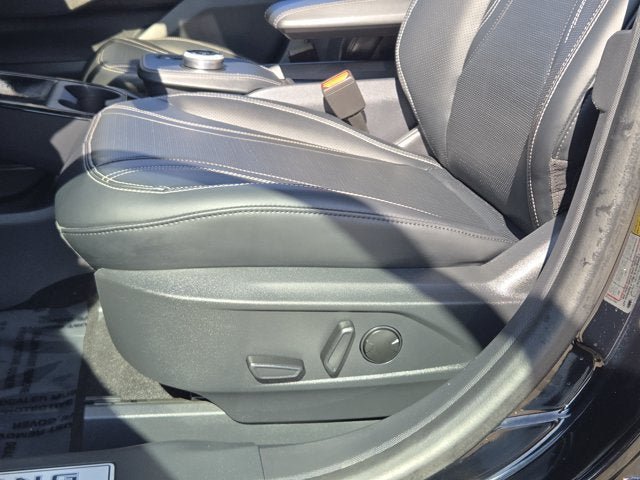 Used 2023 Ford Mustang Mach-E Premium AWD/4WD image 23