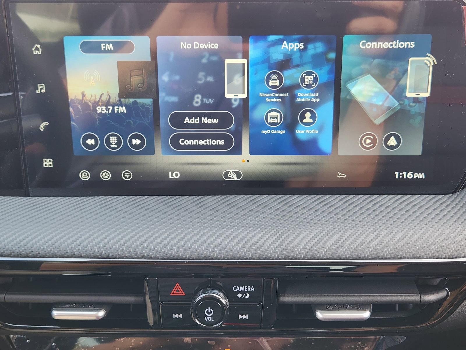 New 2026 Nissan Kicks SR image 16