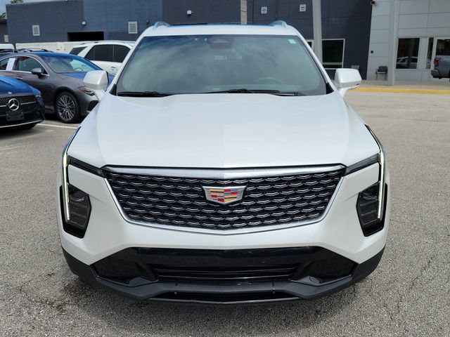 Used 2024 Cadillac XT4 Premium Luxury AWD/4WD image 6